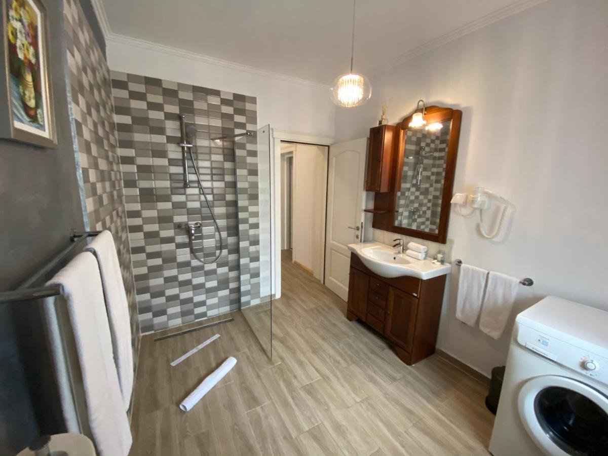 Sarada Boutique Luxury Apartment Deva Eksteriør billede