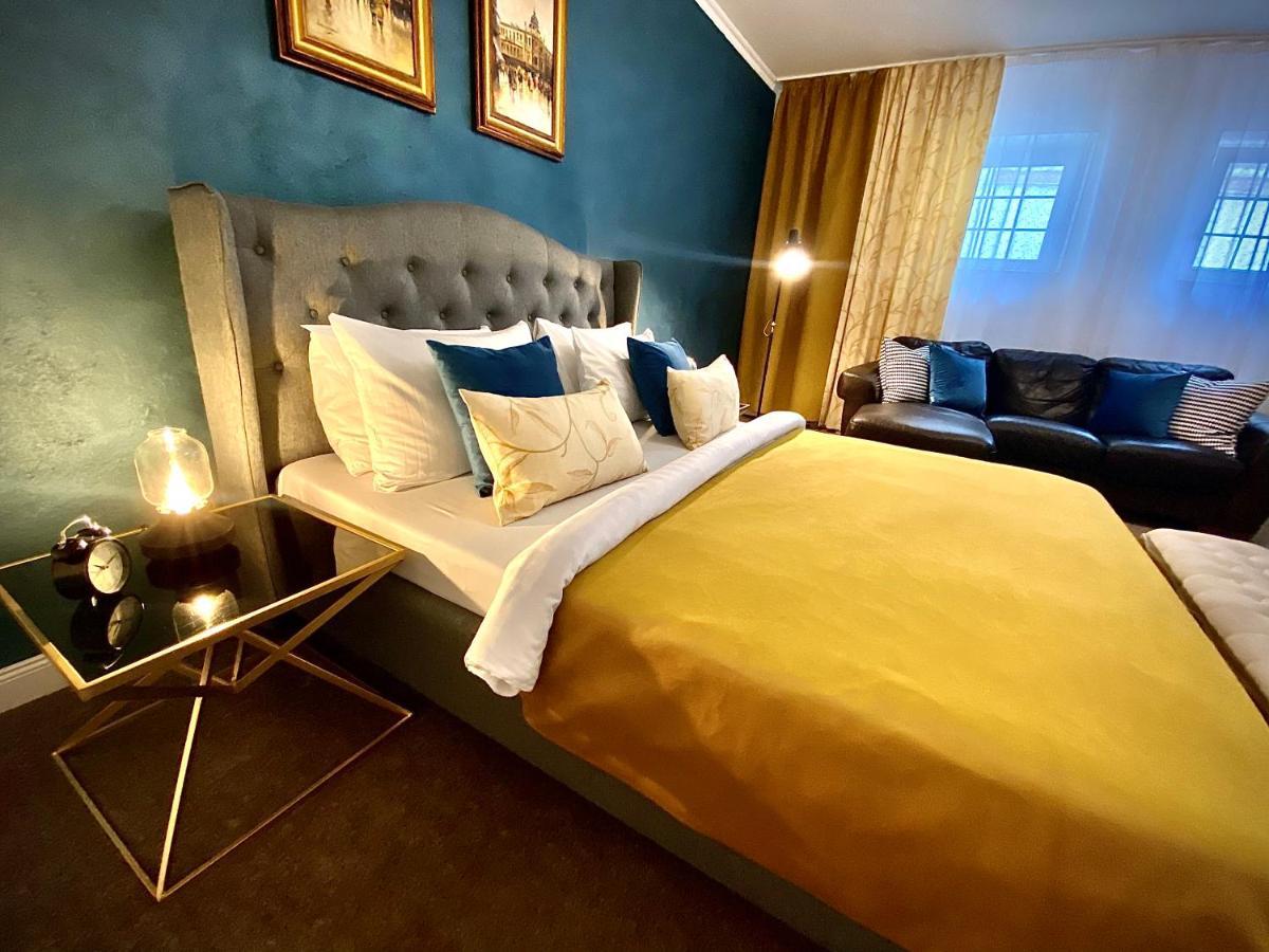Sarada Boutique Luxury Apartment Deva Eksteriør billede