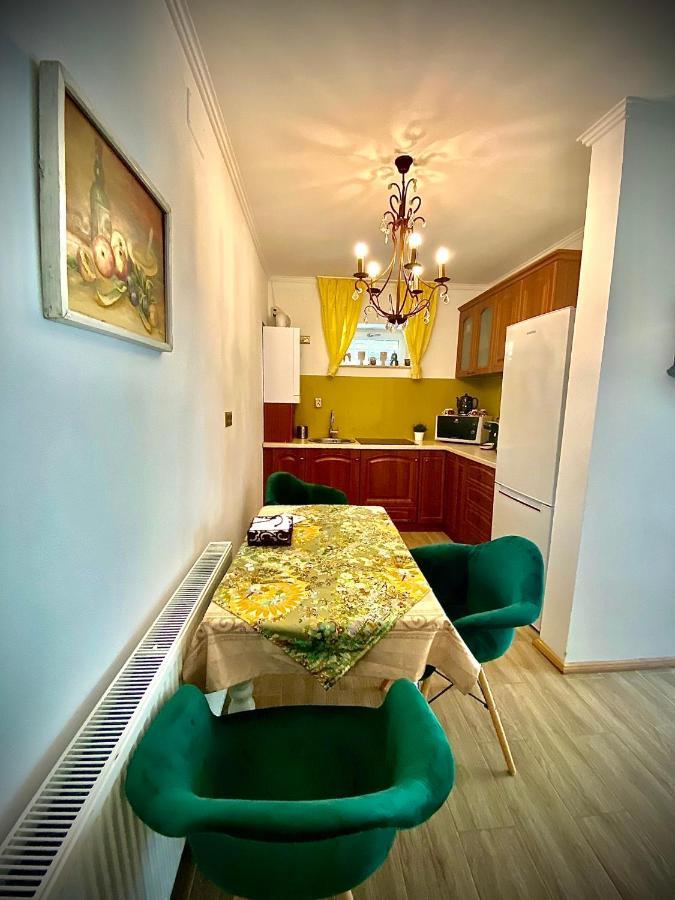 Sarada Boutique Luxury Apartment Deva Eksteriør billede