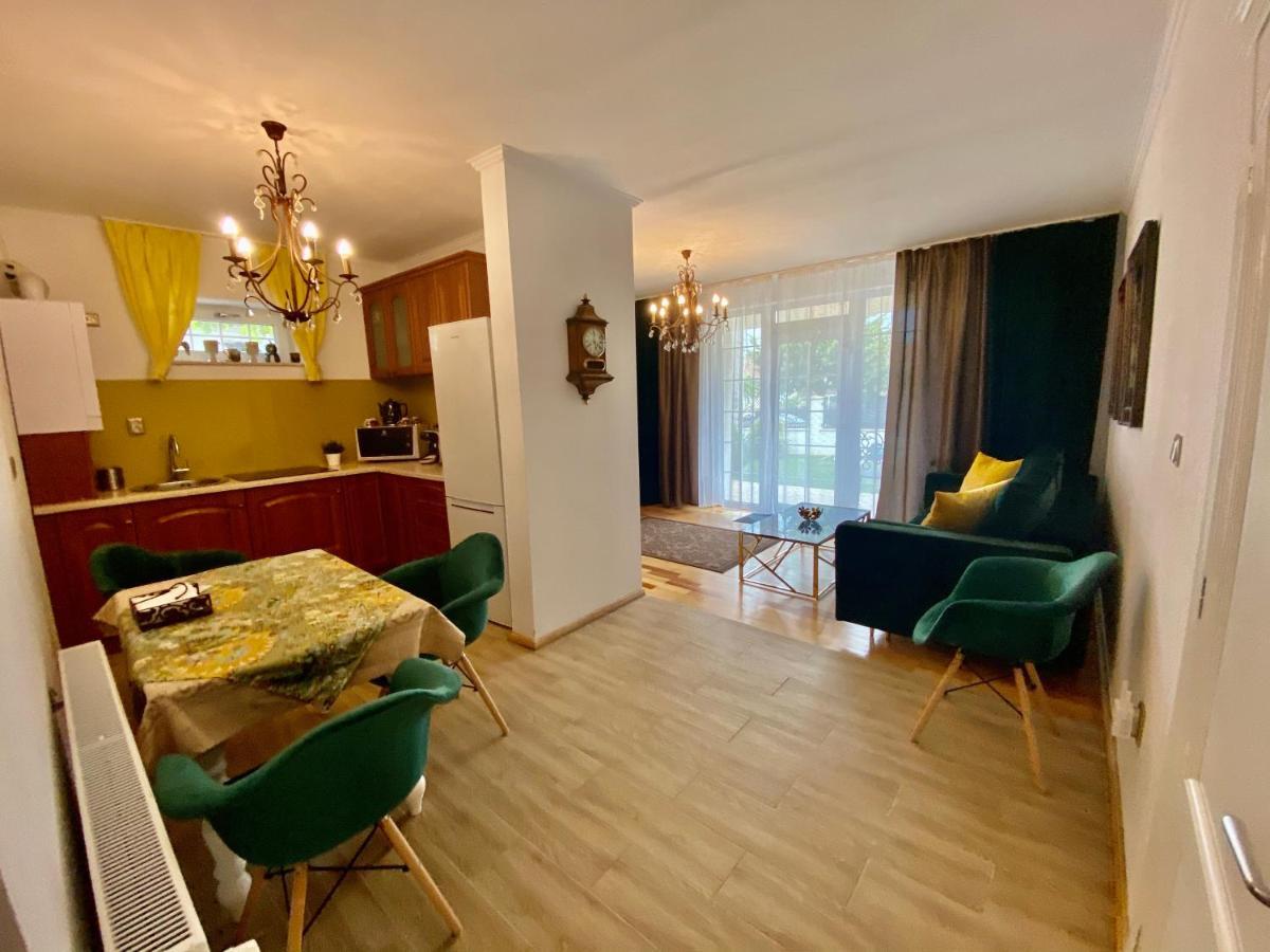 Sarada Boutique Luxury Apartment Deva Eksteriør billede