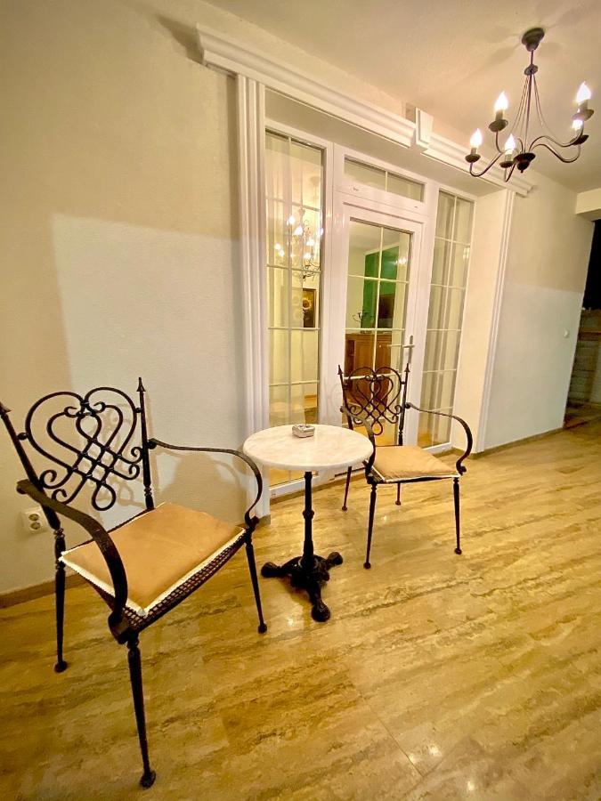 Sarada Boutique Luxury Apartment Deva Eksteriør billede