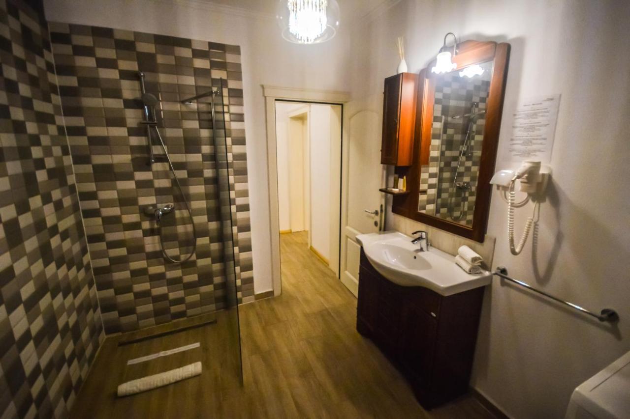 Sarada Boutique Luxury Apartment Deva Eksteriør billede