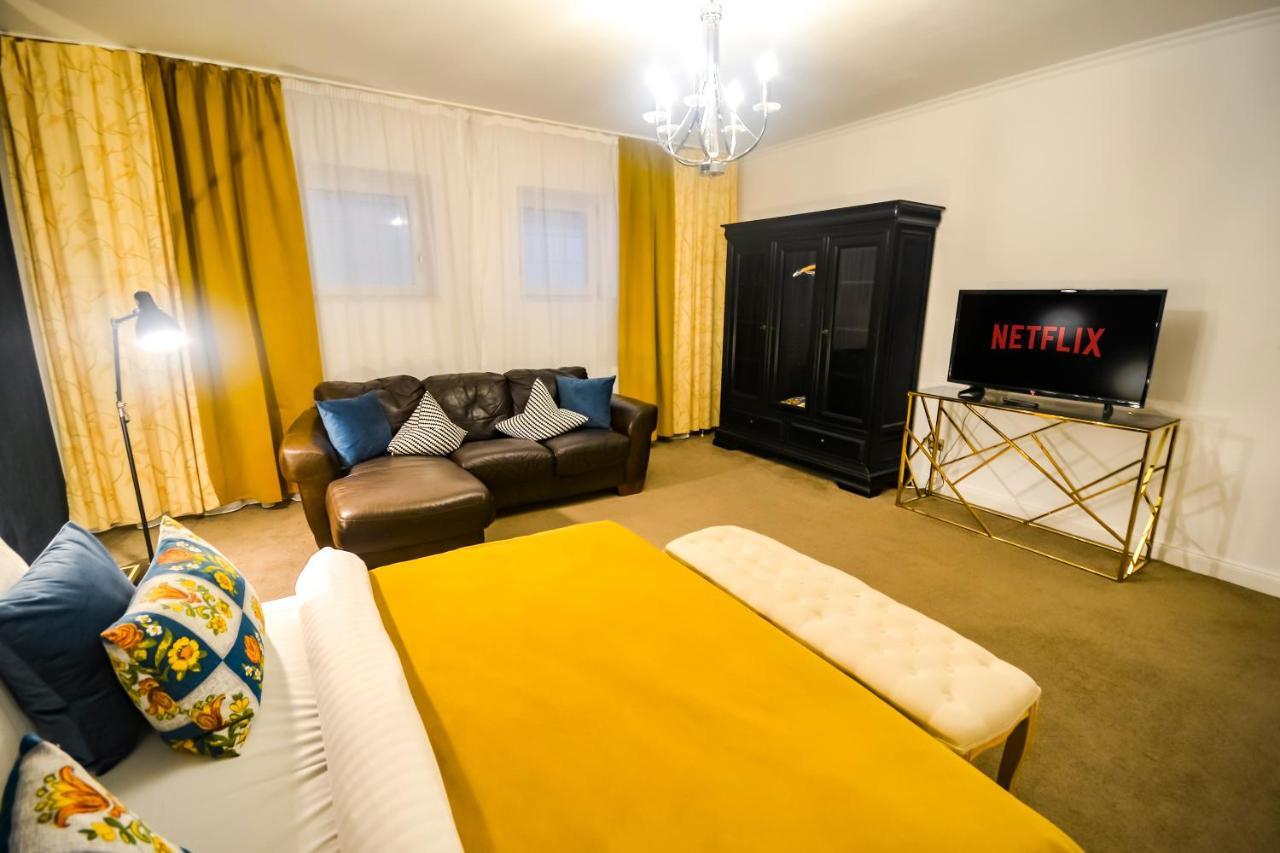 Sarada Boutique Luxury Apartment Deva Eksteriør billede
